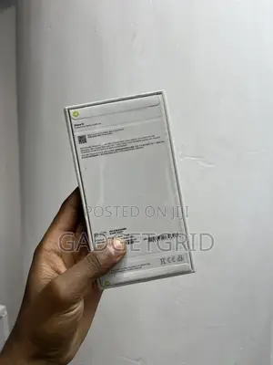 New Apple iPhone 15 128 GB Green
