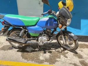 TVS HLX 125 2025 Blue