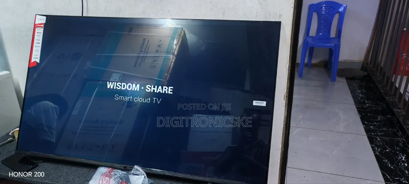 Vitron 50" Smart Android FHD TV Htc5008fs
