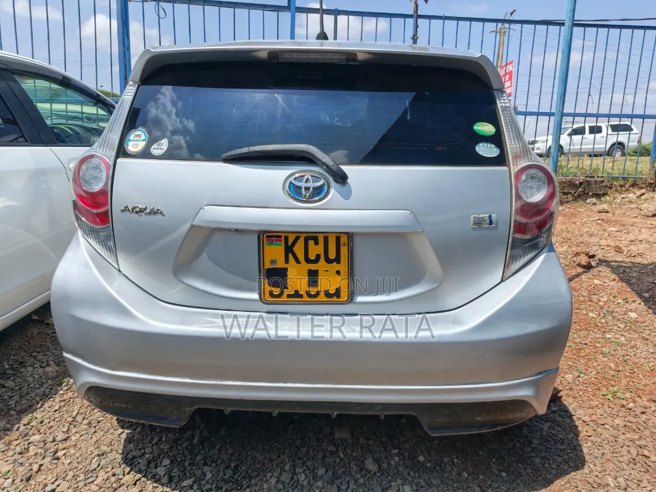 Toyota Aqua 2012 Silver