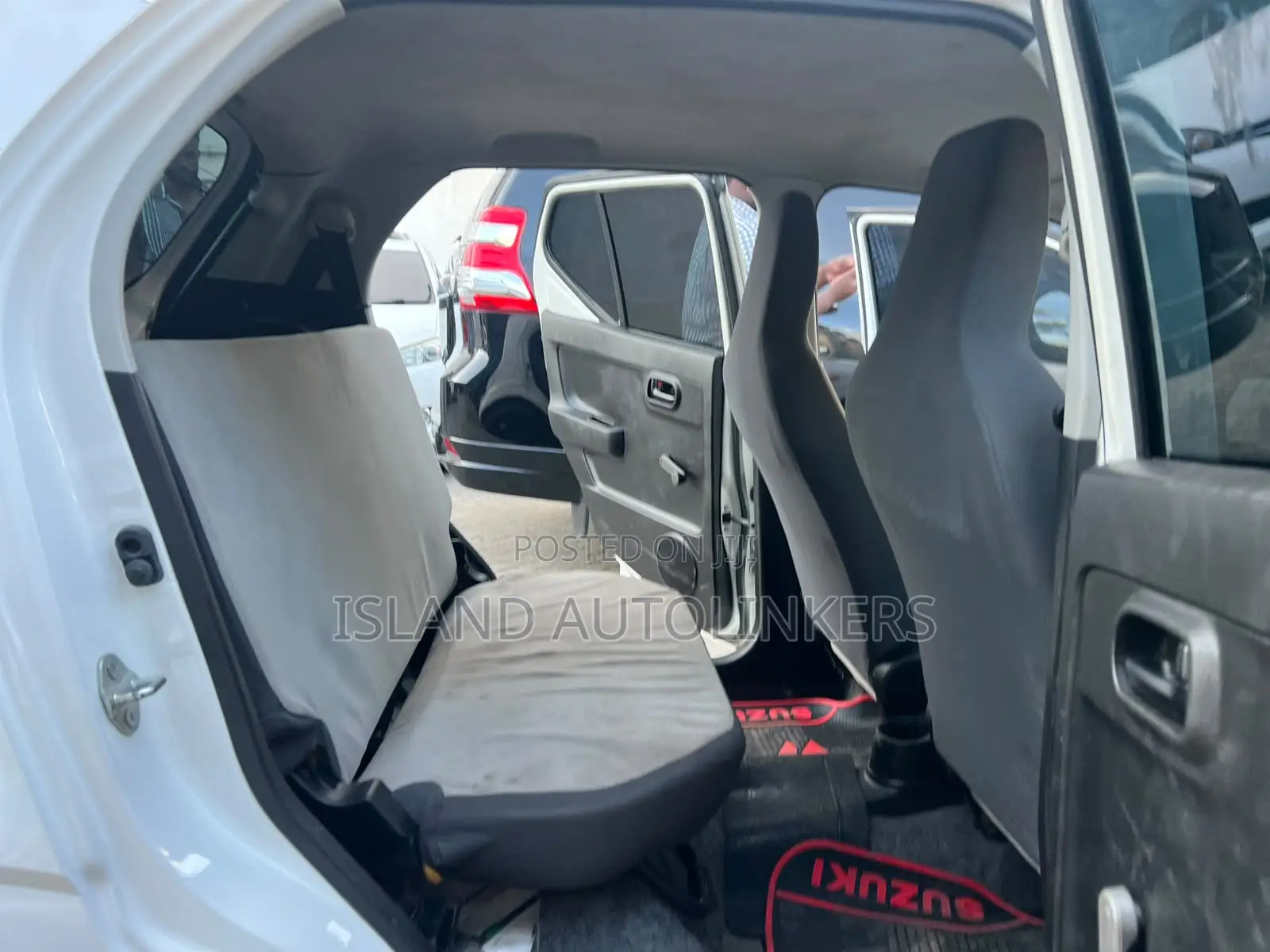 Suzuki Alto 2019 White