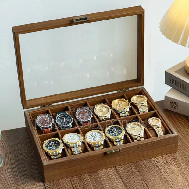 12 Slots Premium Quality Watch Organizer