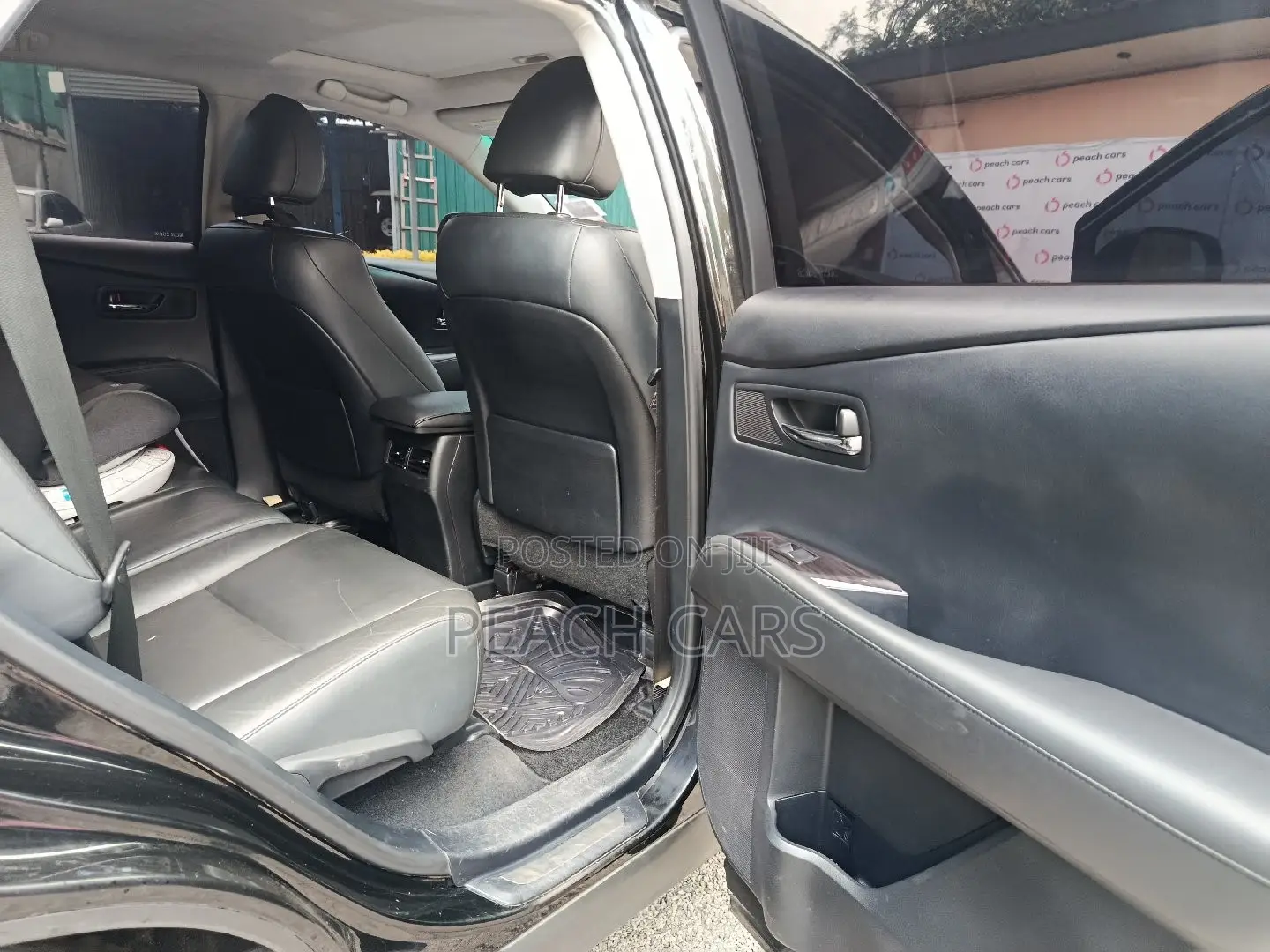 Lexus RX 270 2WD 2011 Black