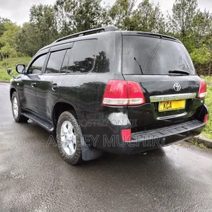 Toyota Land Cruiser Prado 2008 Black