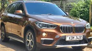 BMW X1 xDrive28i AWD 2016