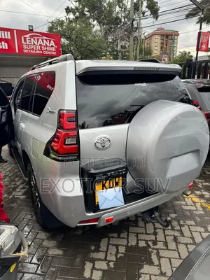Toyota Land Cruiser Prado 3.0 190hp 2019 Silver
