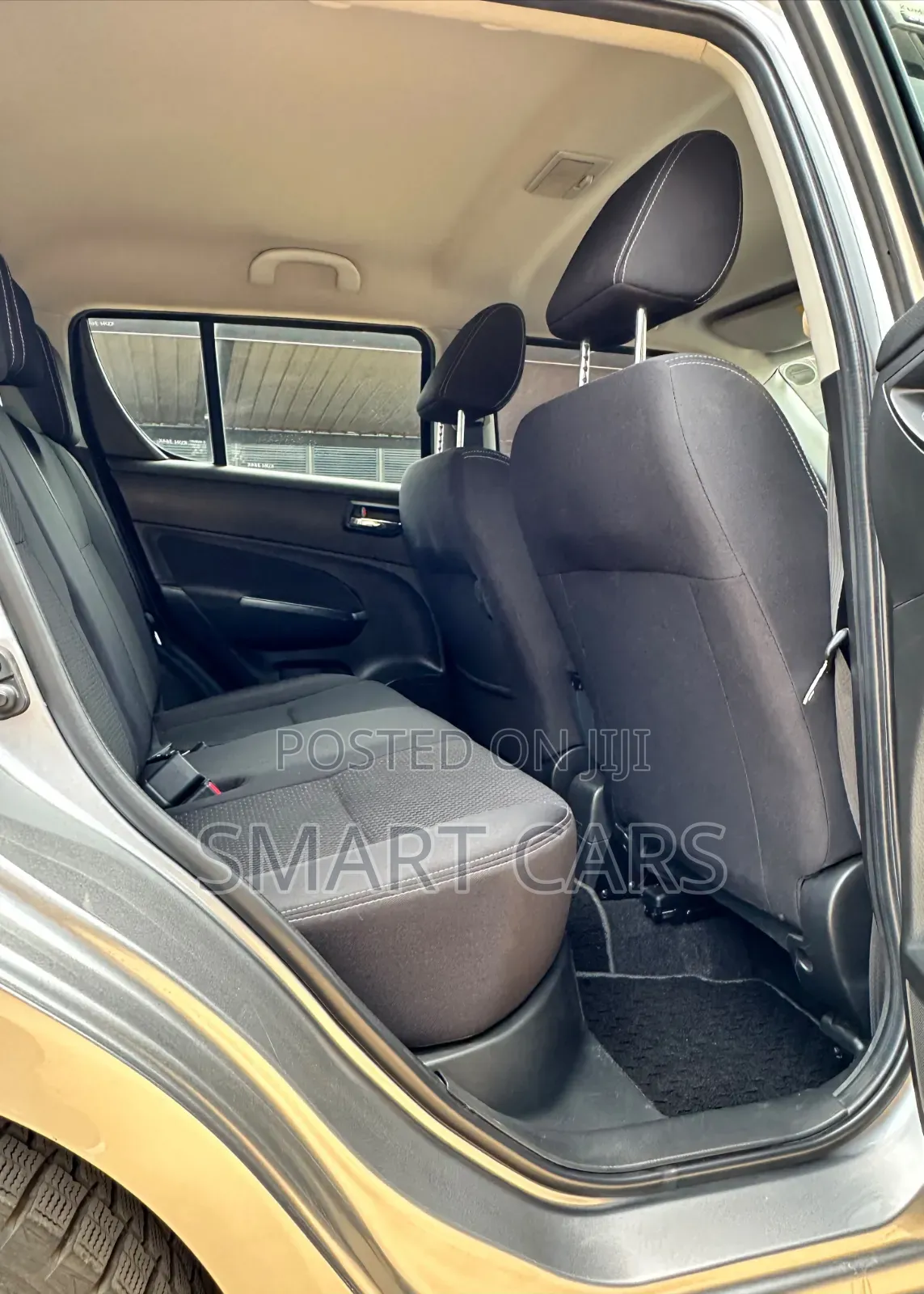 Suzuki Swift 2016 Silver
