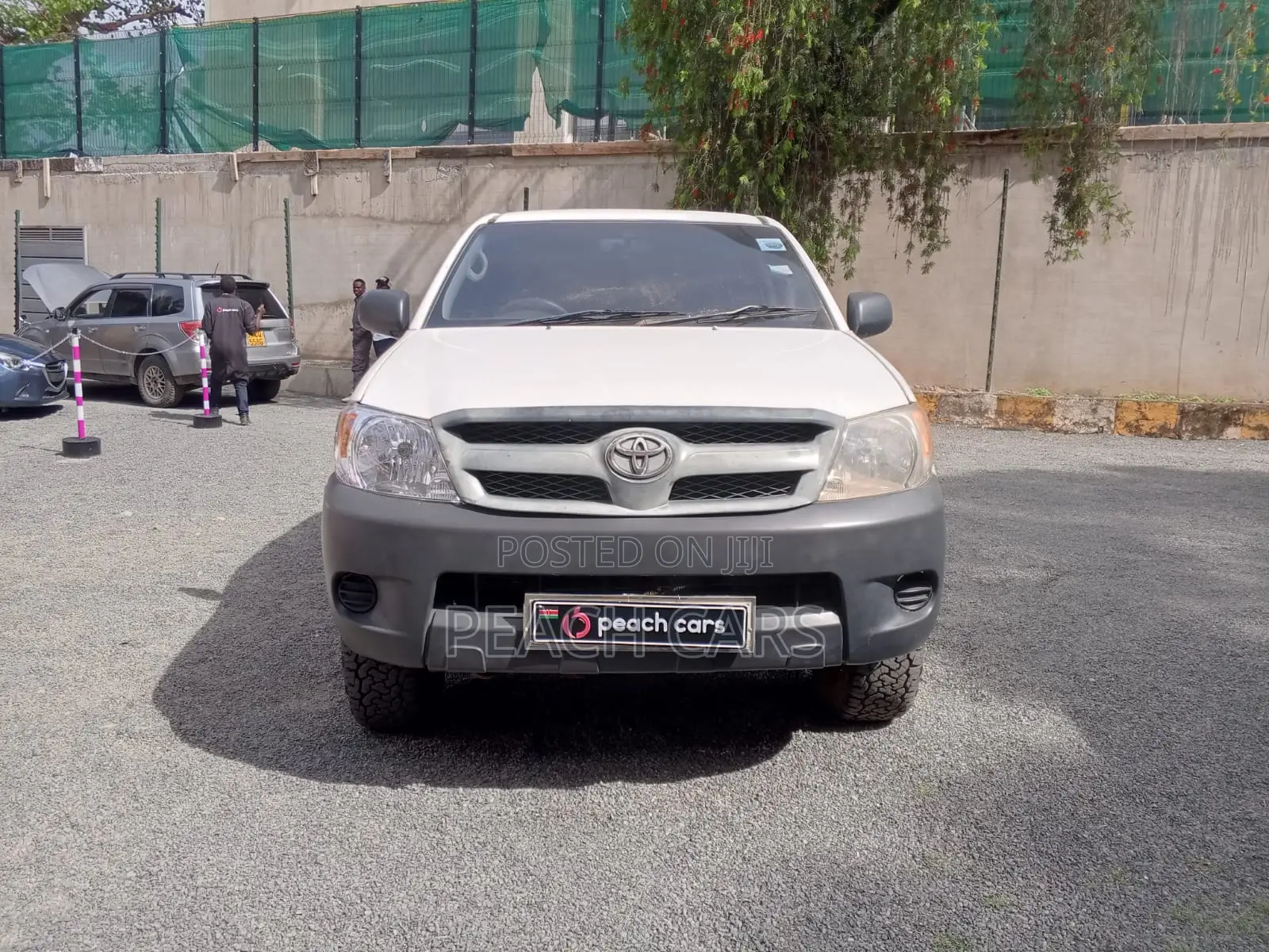 Toyota Hilux 2010 White