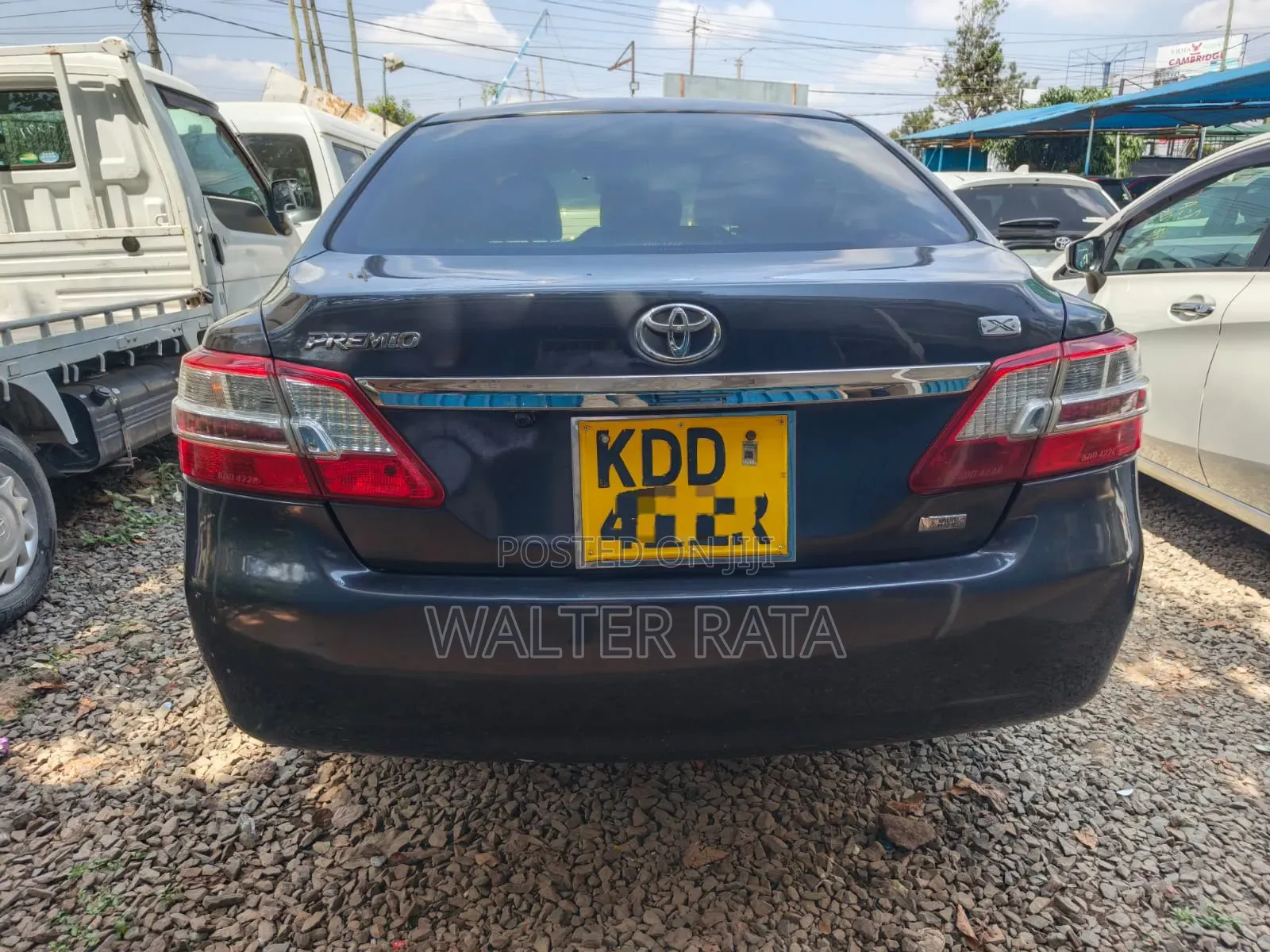 Toyota Premio 2015 Black