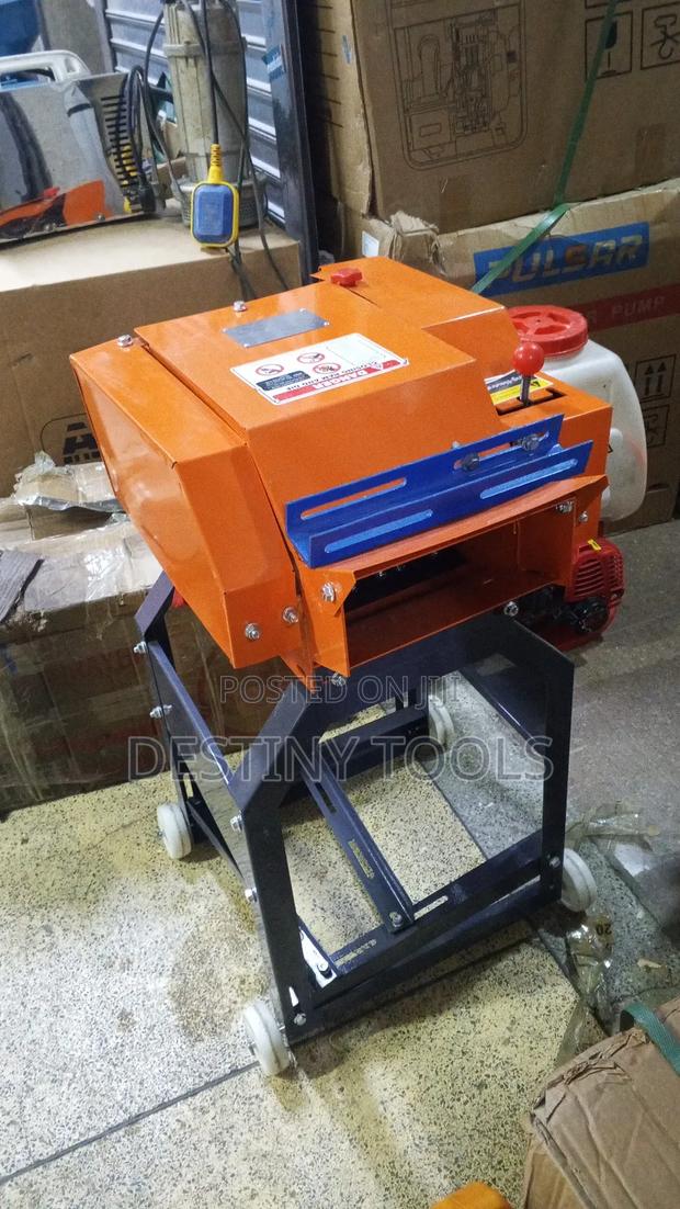 Chopper Chaff Cutter Machine - main view