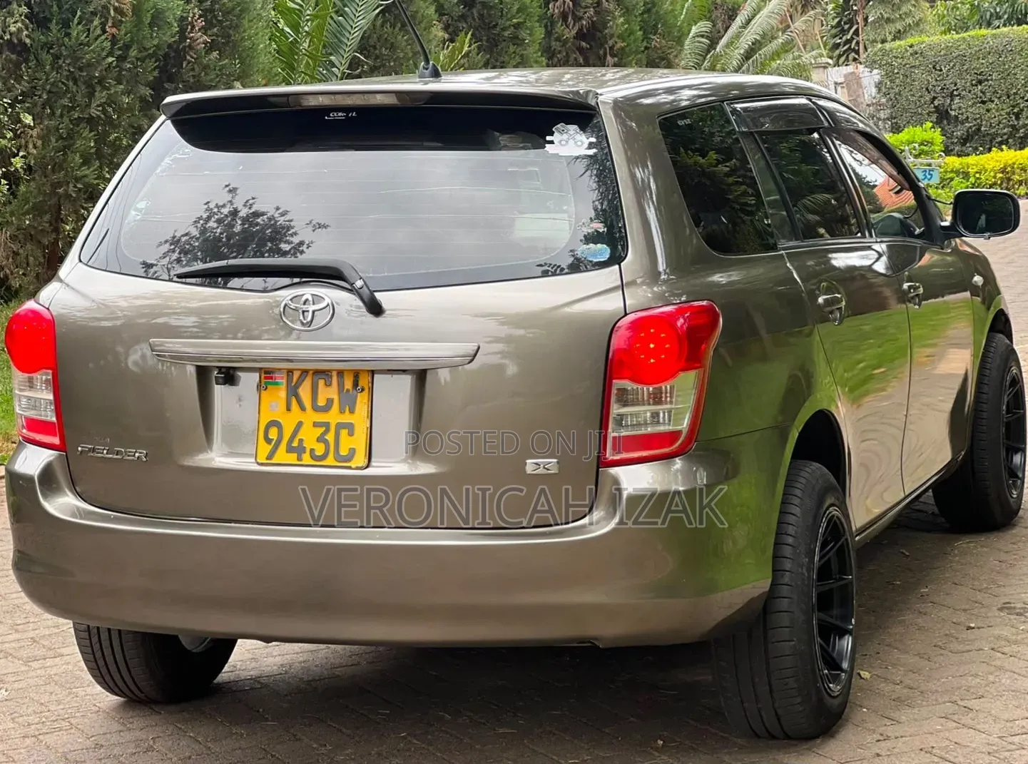 Toyota Corolla Fielder 2013 Brown