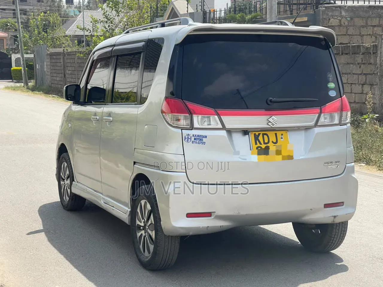 Suzuki Solio 2015 Silver