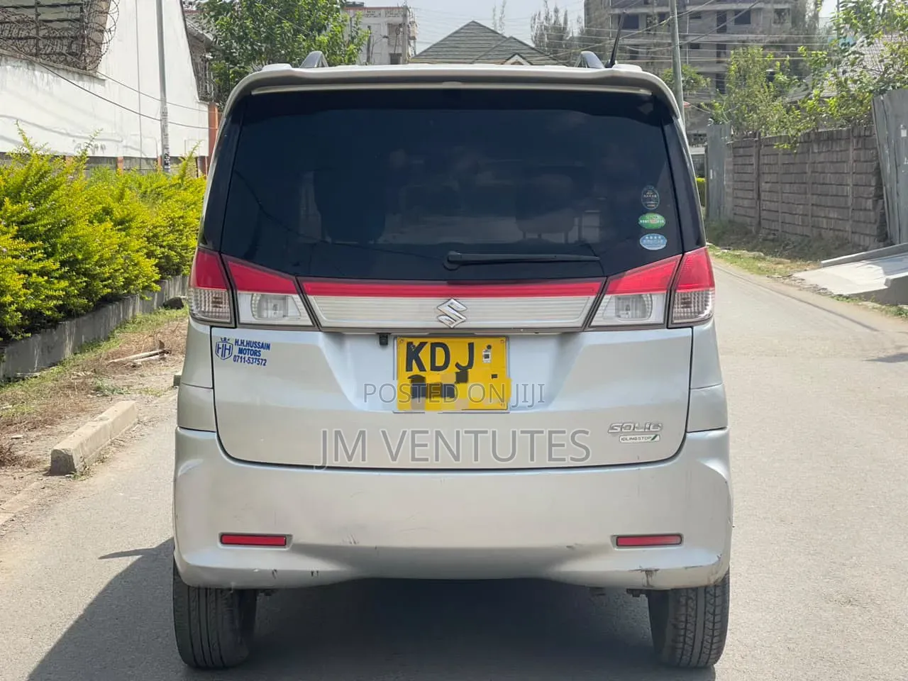 Suzuki Solio 2015 Silver