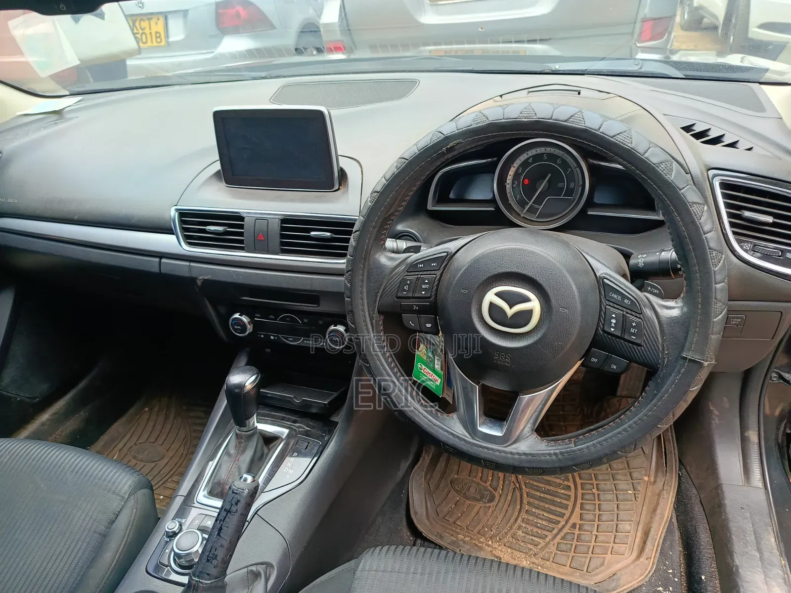 Mazda Axela SV Premium 2014 Gray