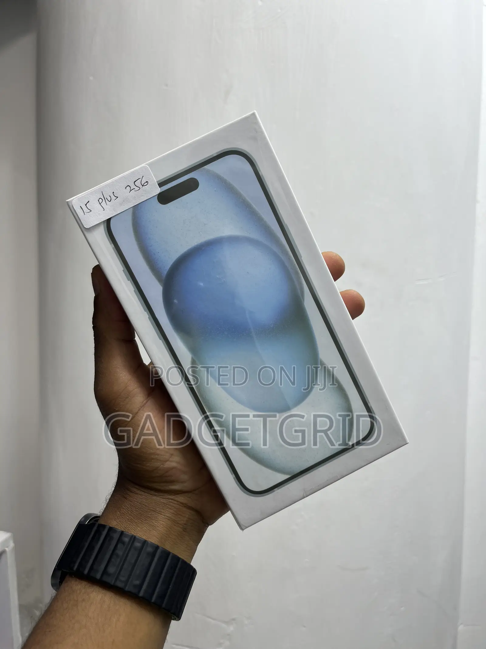 New Apple iPhone 15 Plus 256 GB Green