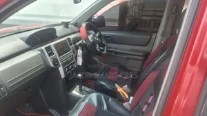 Nissan X-Trail 2005 Red