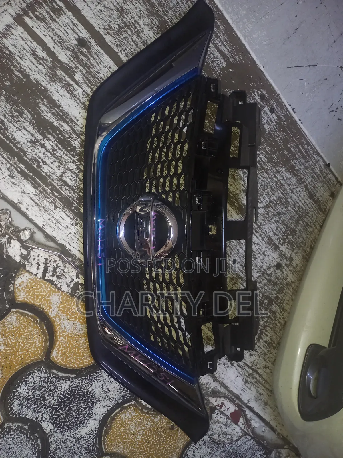 Nissan Note 2018 Hybrid Grille With Camera