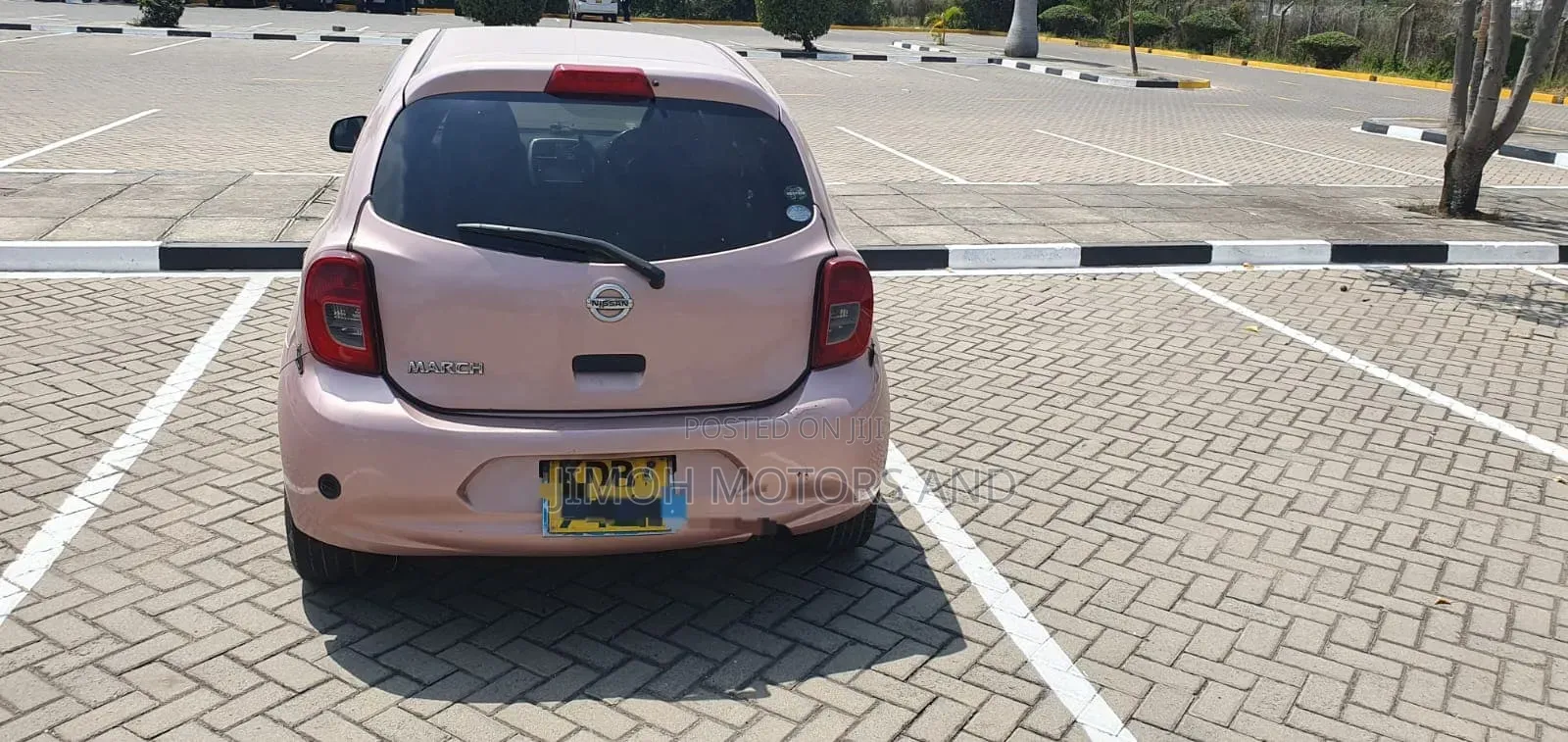 Nissan March 2013 Pink
