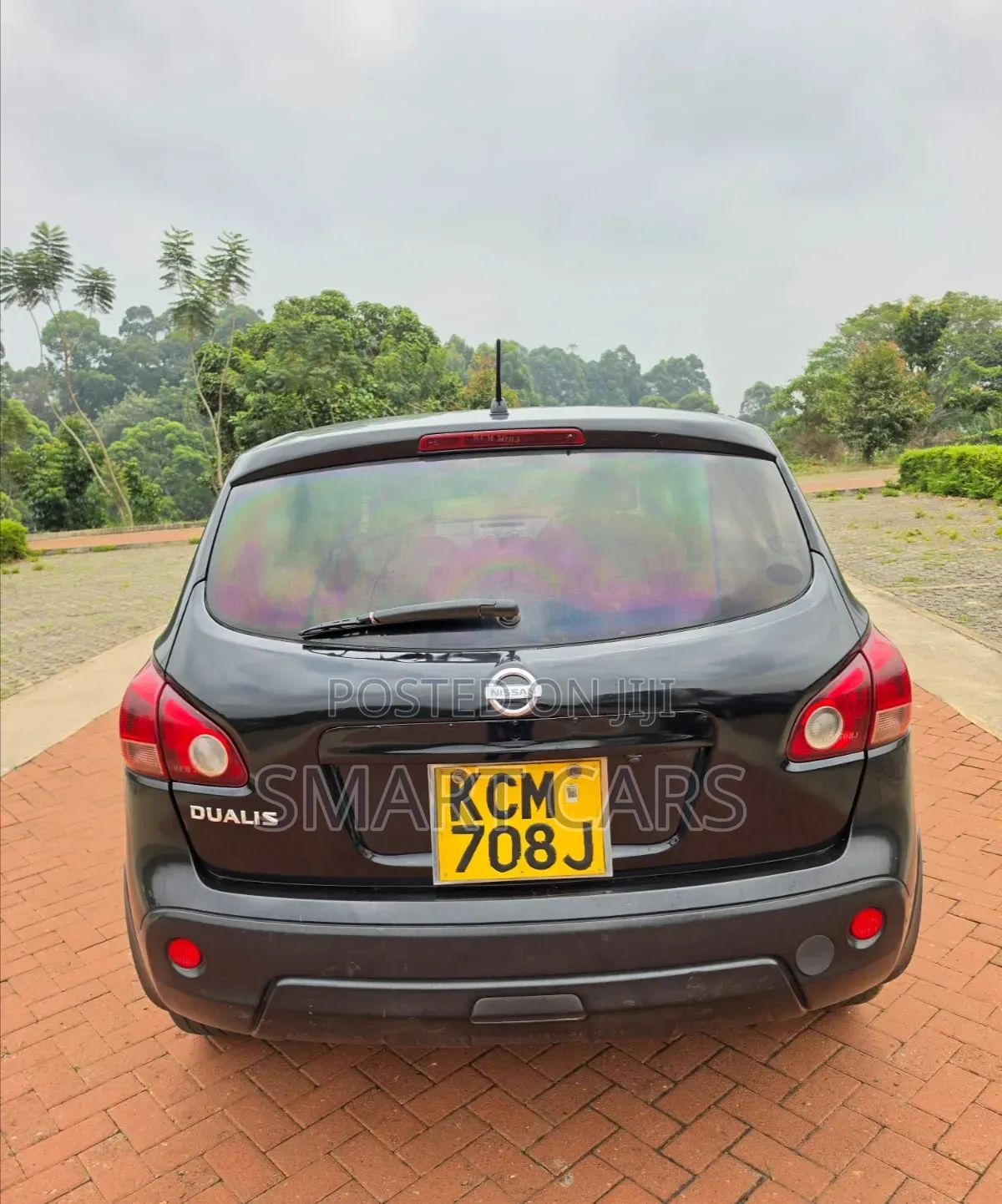 Nissan Dualis 2011 Black