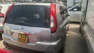 Nissan X-Trail 2014 Silver
