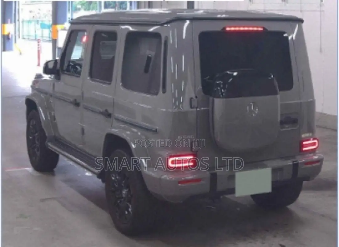 New Mercedes-Benz G-Class 2024 Gray