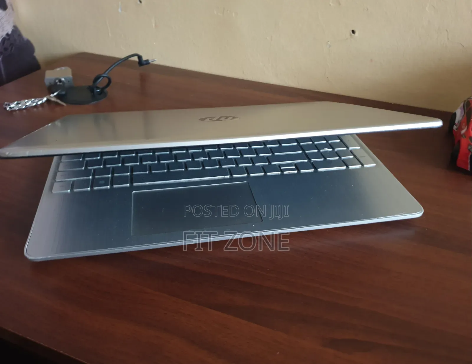 Laptop HP 15S 8GB AMD Ryzen 3 SSD 256GB