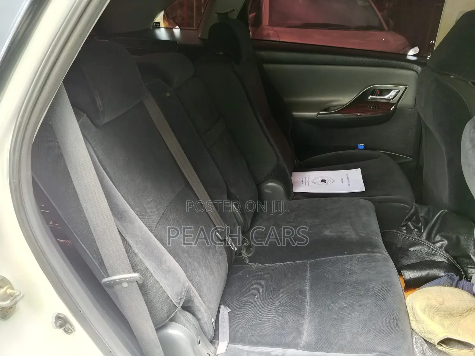 Toyota Mark X Zio 2012 White