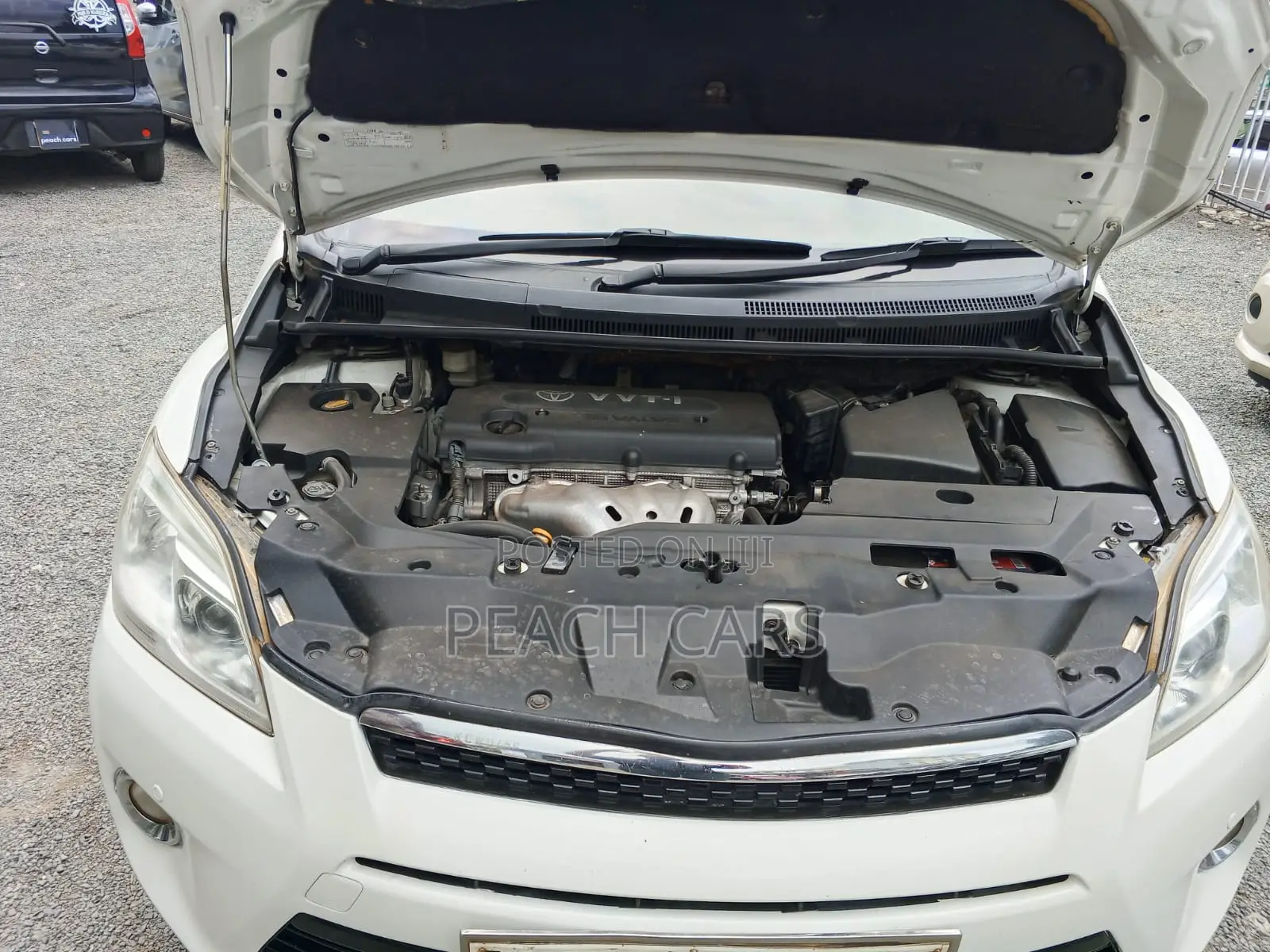 Toyota Mark X Zio 2012 White