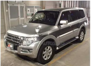 Mitsubishi Pajero 2019 Silver