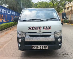 Toyota HiAce 2014 White