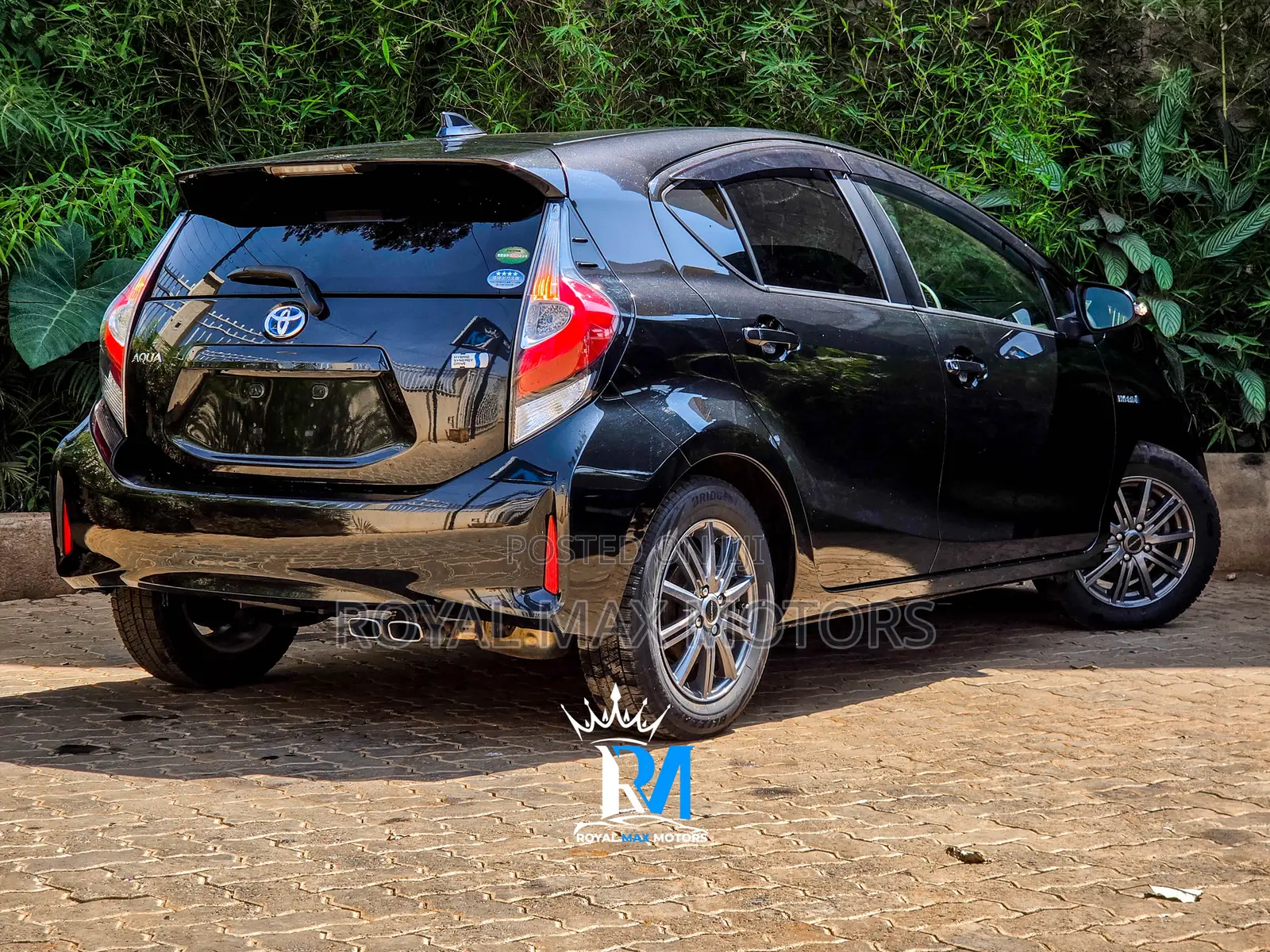 Toyota Aqua 2019 Black