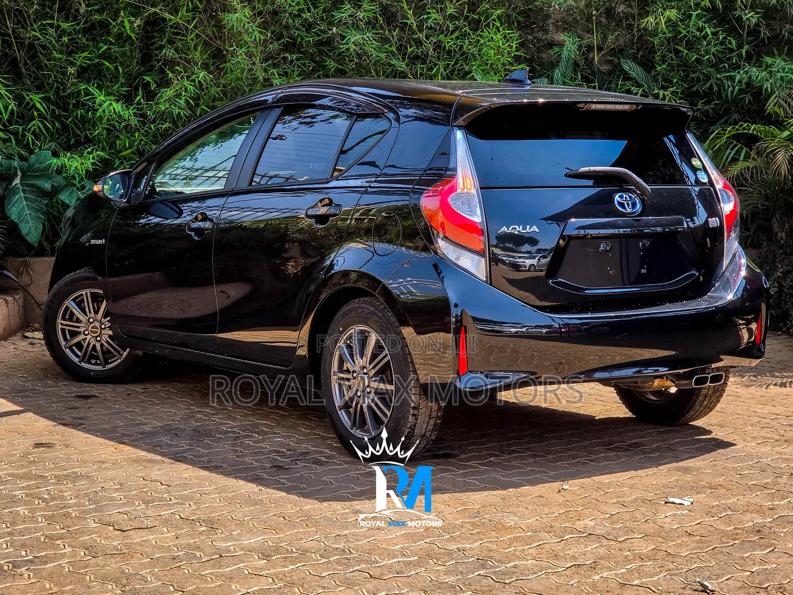 Toyota Aqua 2019 Black
