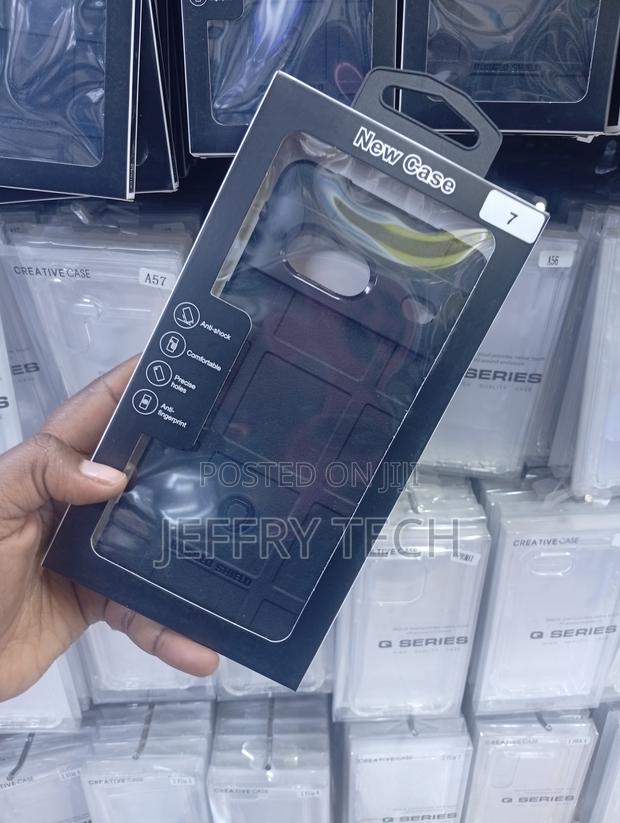 Google Pixel 7 Anti-Fingerprint Surface Case - thumbnail 2