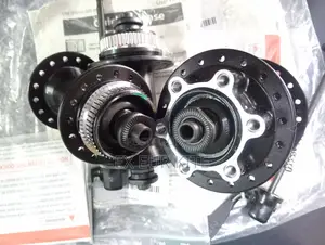Shimano Front Hub 6-Bolts 36h