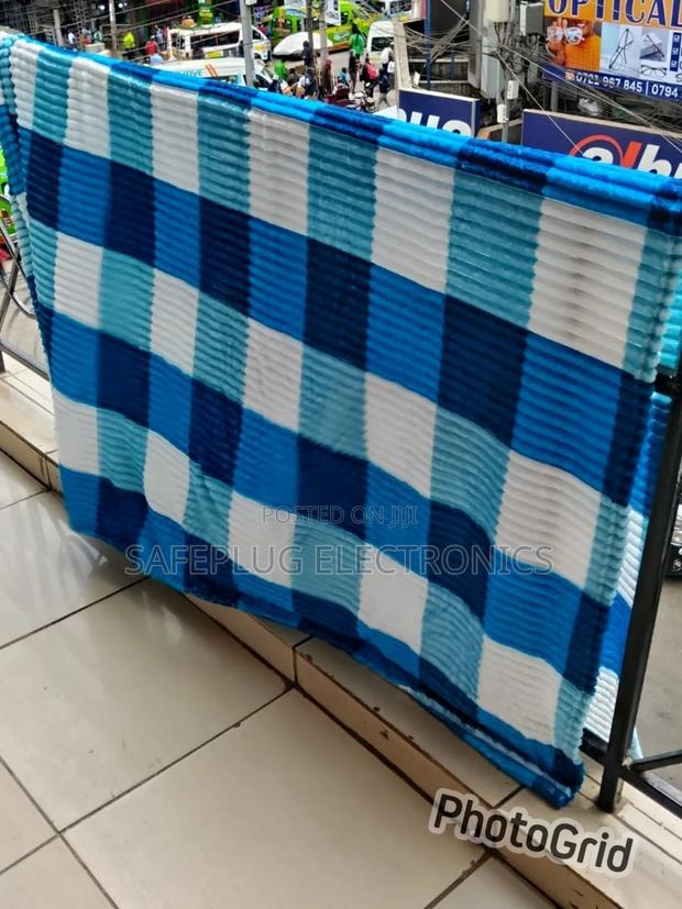 Fleece Throw Blanket – Large 6*6 Cozy Bedding - thumbnail 2
