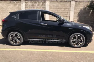 Honda Vezel 2019 Black
