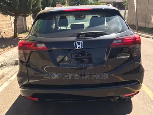 Honda Vezel 2019 Black