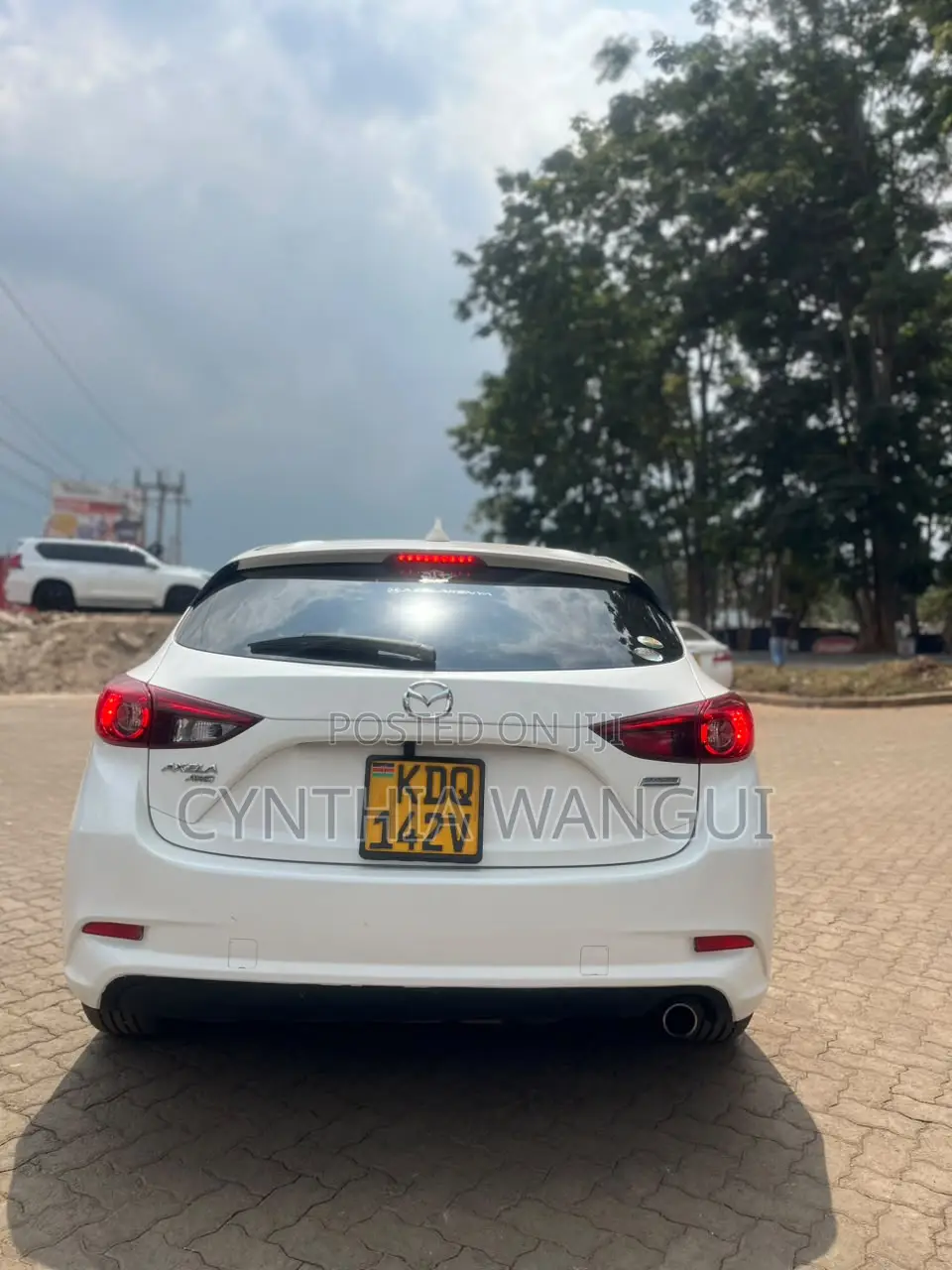 Mazda Axela 2017 White