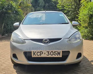 Mazda Demio 2010 Silver