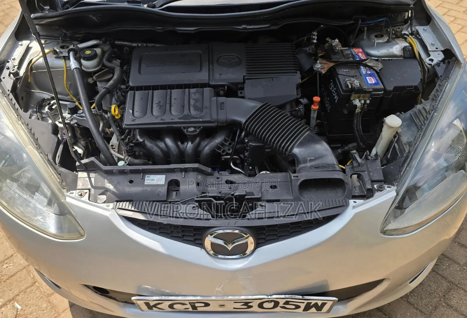 Mazda Demio 2010 Silver