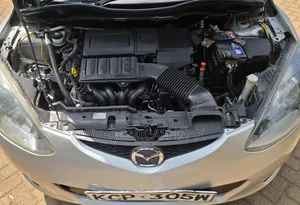 Mazda Demio 2010 Silver