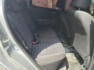 Mazda Demio 2010 Silver