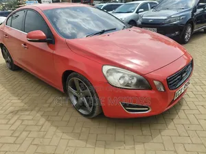 Volvo S60 2012 Red