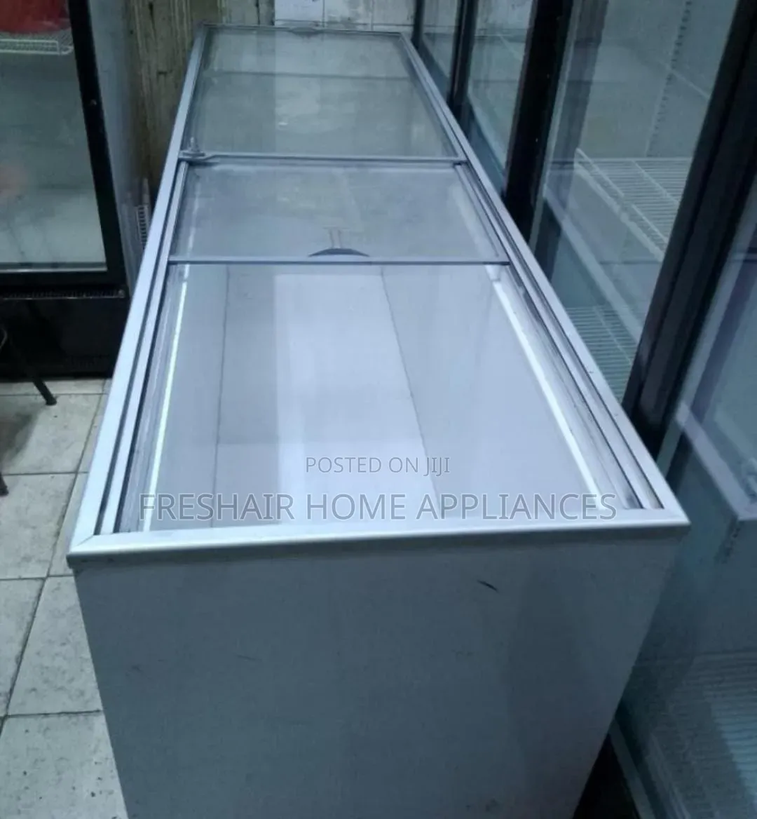 A 700litres Tested Display Freezer