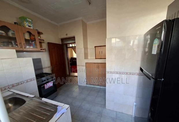 3bdrm Bungalow in Gateway Mall Area for rent - thumbnail 6