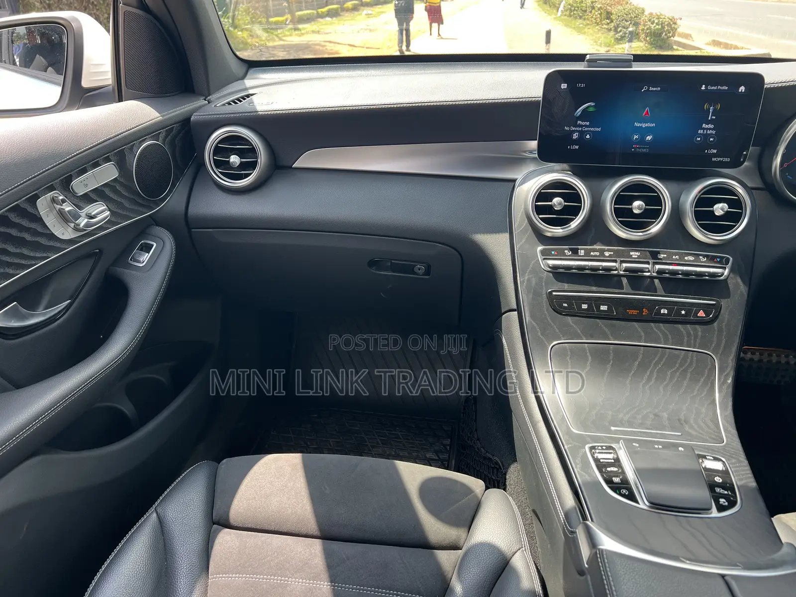 Mercedes-Benz GLC-Class 2020 Pearl