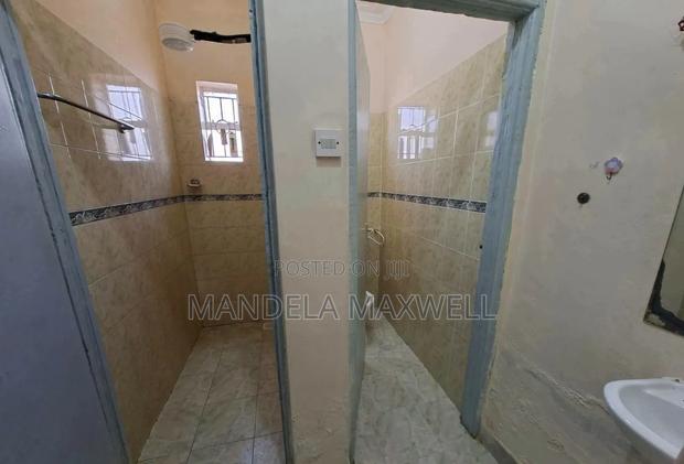 3bdrm Bungalow in Gateway Mall Area for rent - thumbnail 11