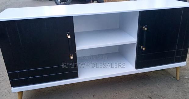 Modern 4.5FT Executive TV Stand