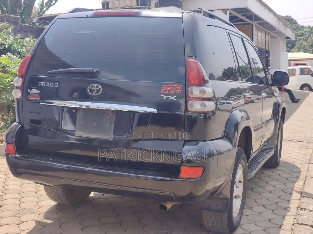 Toyota Land Cruiser 2008 Black