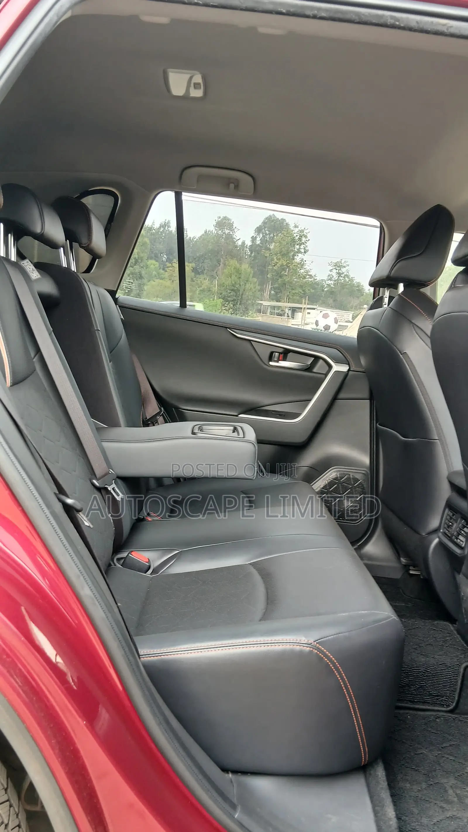 Toyota RAV4 2020 Red